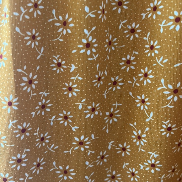 Yellow daisy spaghetti string top - Picture 2 of 3